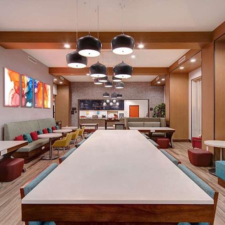 Hampton Inn & Suites Ontario Rancho Cucamonga Εξωτερικό φωτογραφία