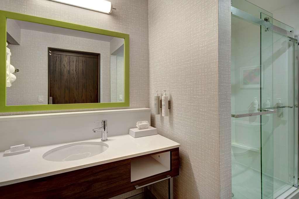 Hampton Inn & Suites Ontario Rancho Cucamonga Εξωτερικό φωτογραφία